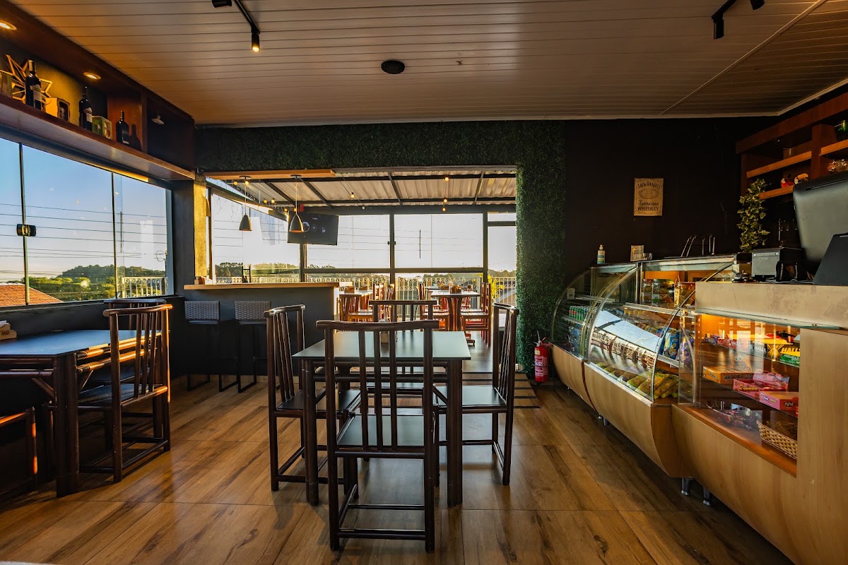 Bar & Pizzaria Zanzarini | Pizzaria em Campos do Jordão