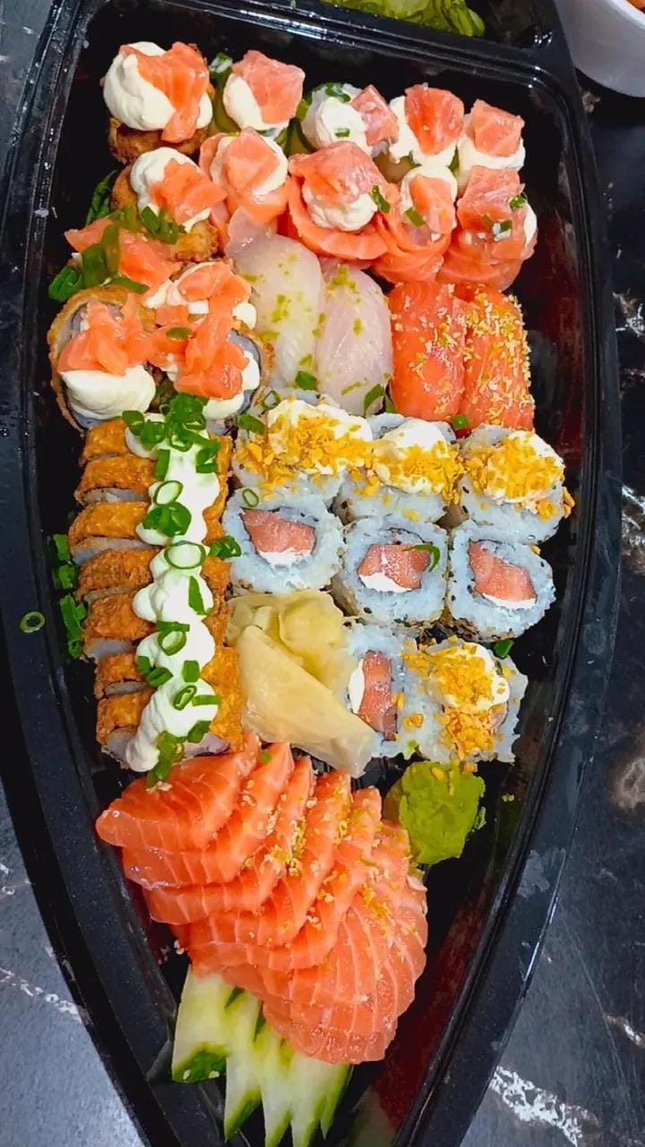 Akitem Sushi