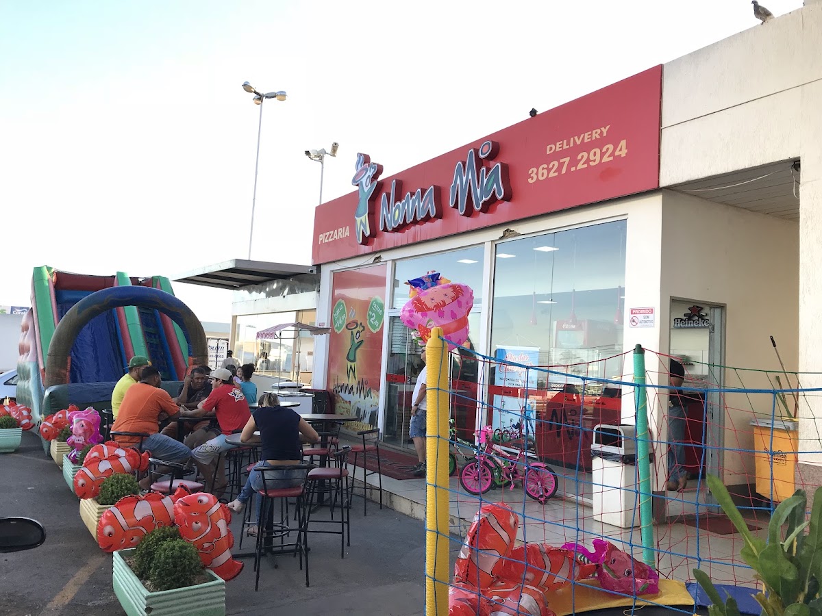 Nonna Mia Pizzaria