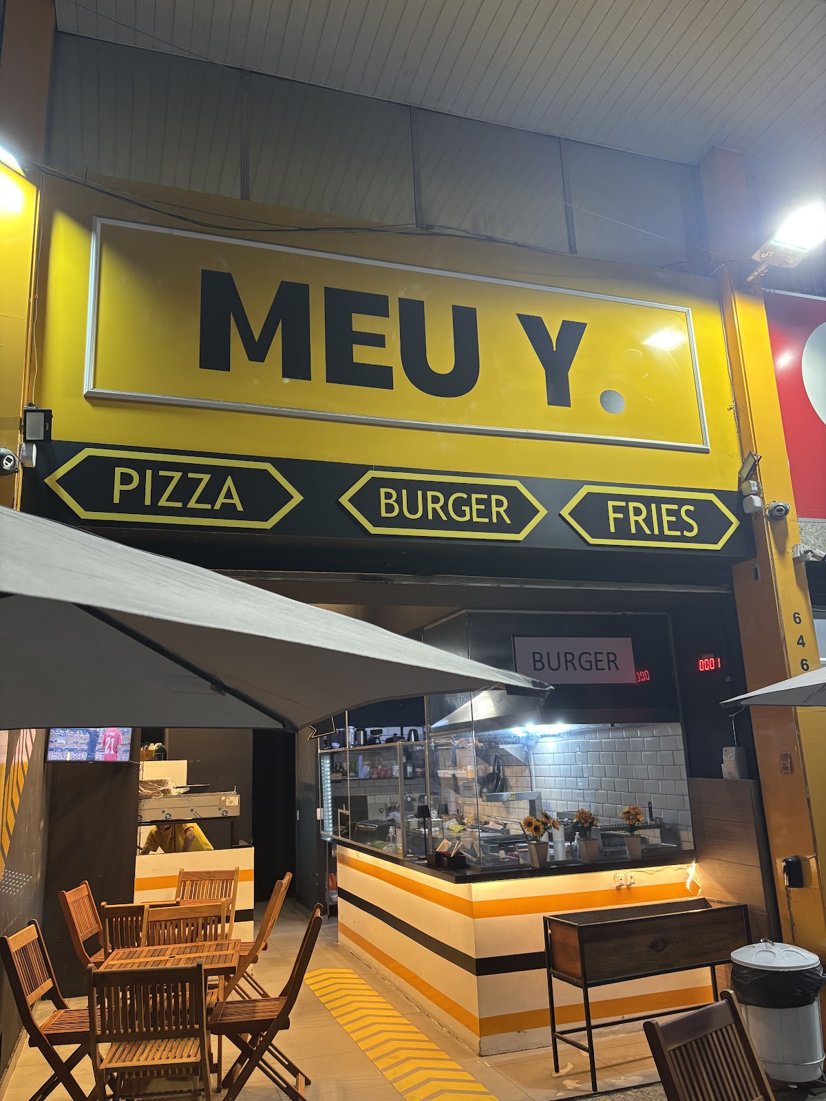 Meu Y Burger & Pizza