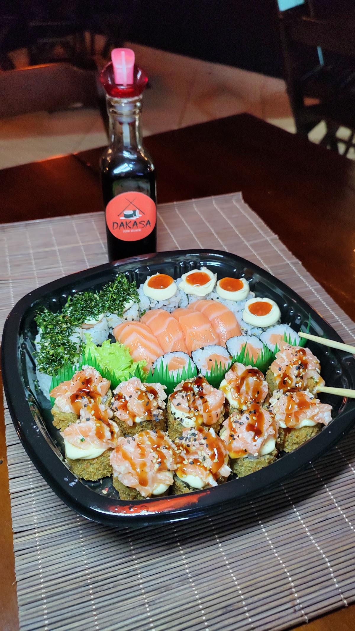 Dakasa sushi delivery