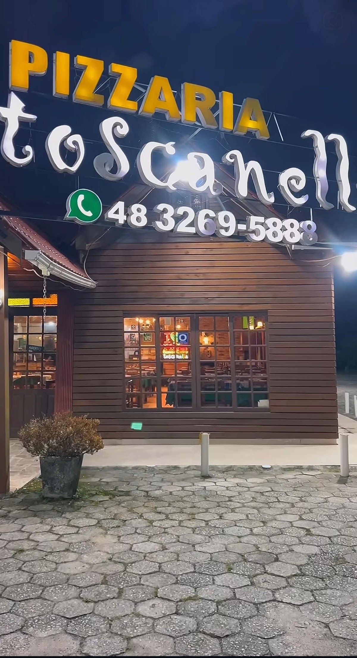 TOSCANELLA PIZZARIA, CANTINA E RESTAURANTE