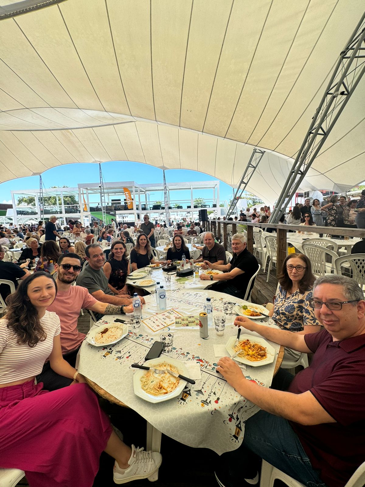 Estação 261 gastronomia -restaurante buffet a quilo, buffet para eventos,especialista em realizar sonhos gastronômicos.