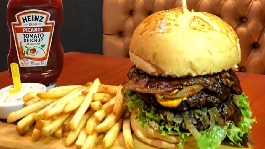Route Burgers AC