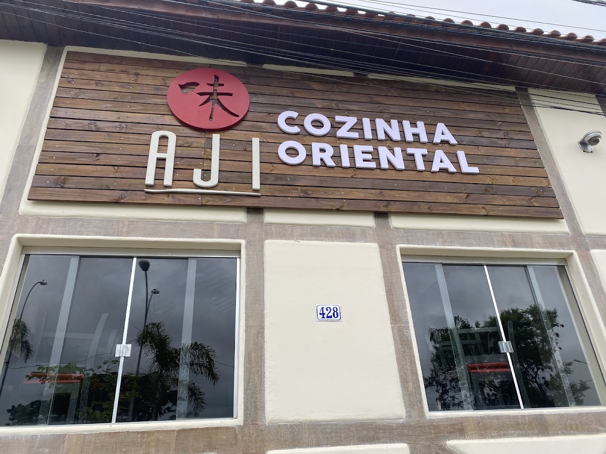 Aji cozinha oriental e izakaya