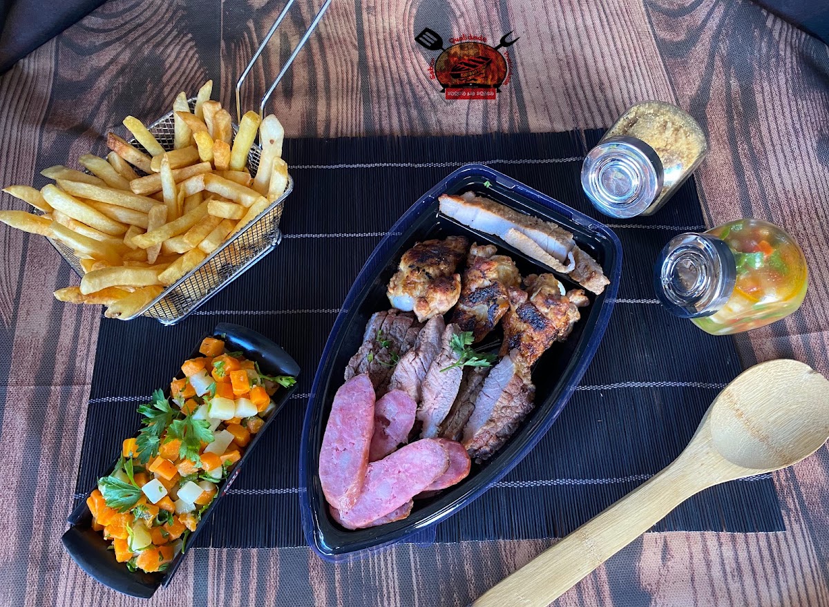 Churrasco barca na brasa