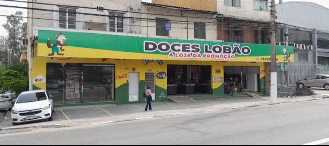 Doces Lobão, a loja da promoção