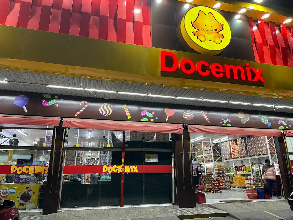 Docemix Comércio de Doces e Descartáveis
