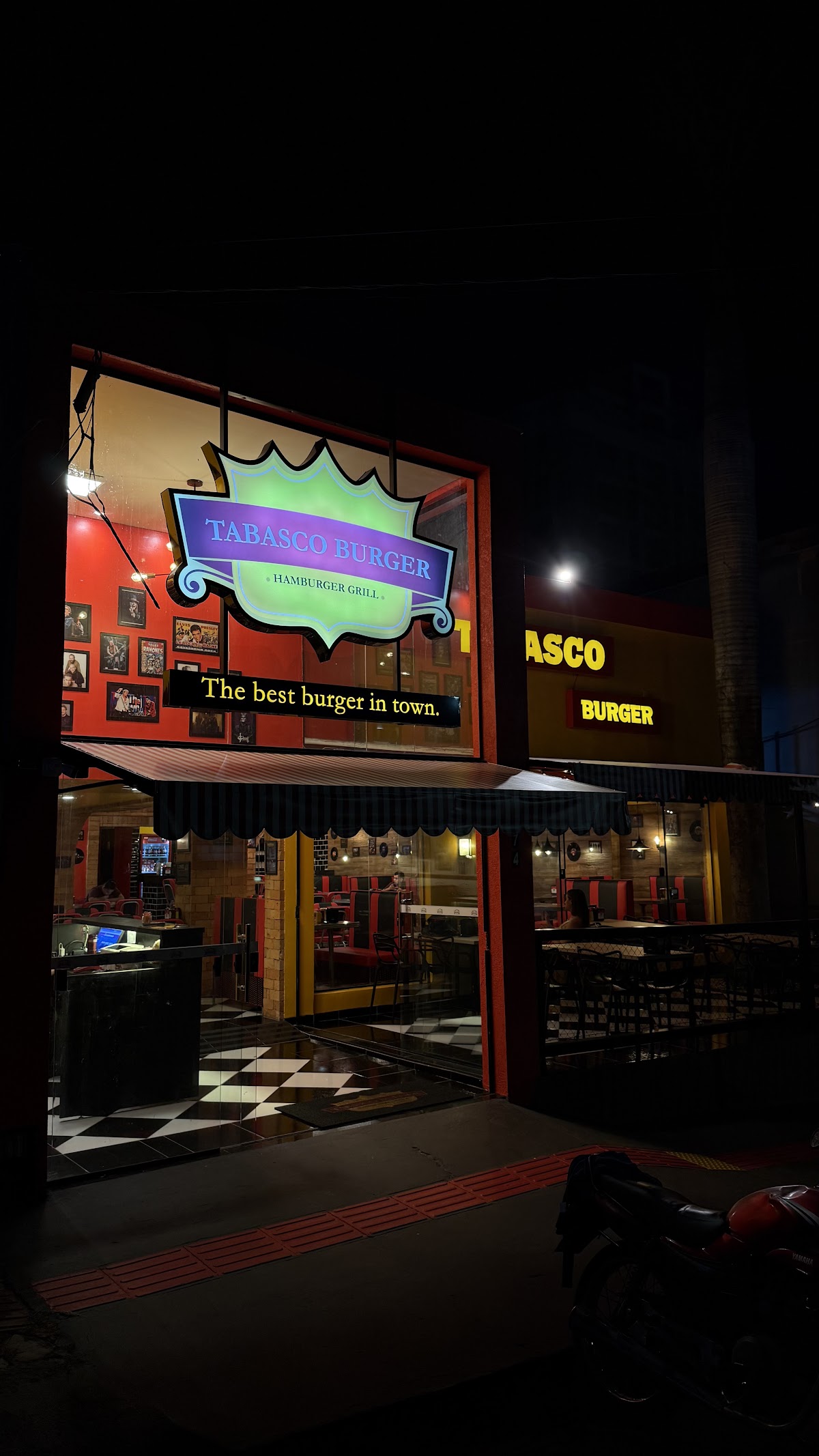 Tabasco Burger CG