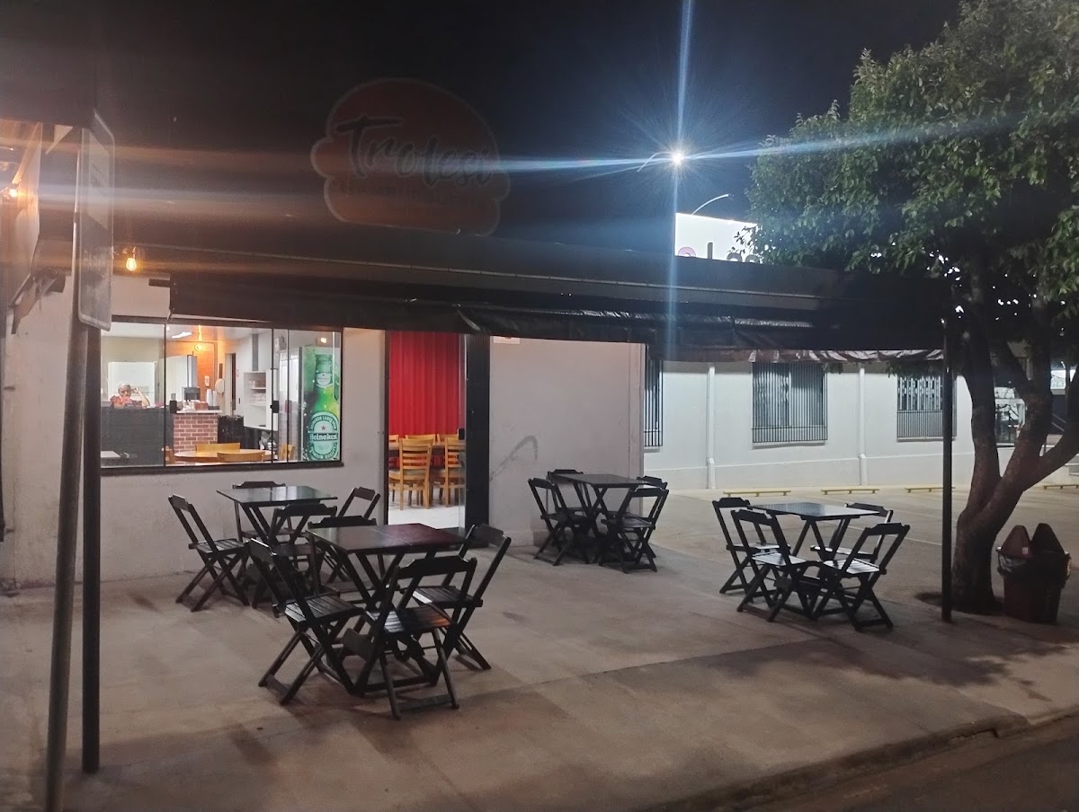 Hamburgueria Trolesi