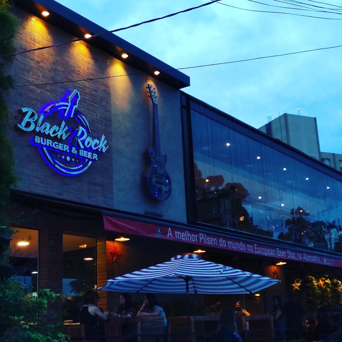 BlackRock Burger & Beer