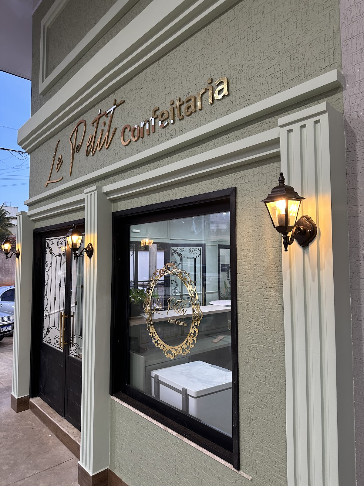 Le Petit Confeitaria