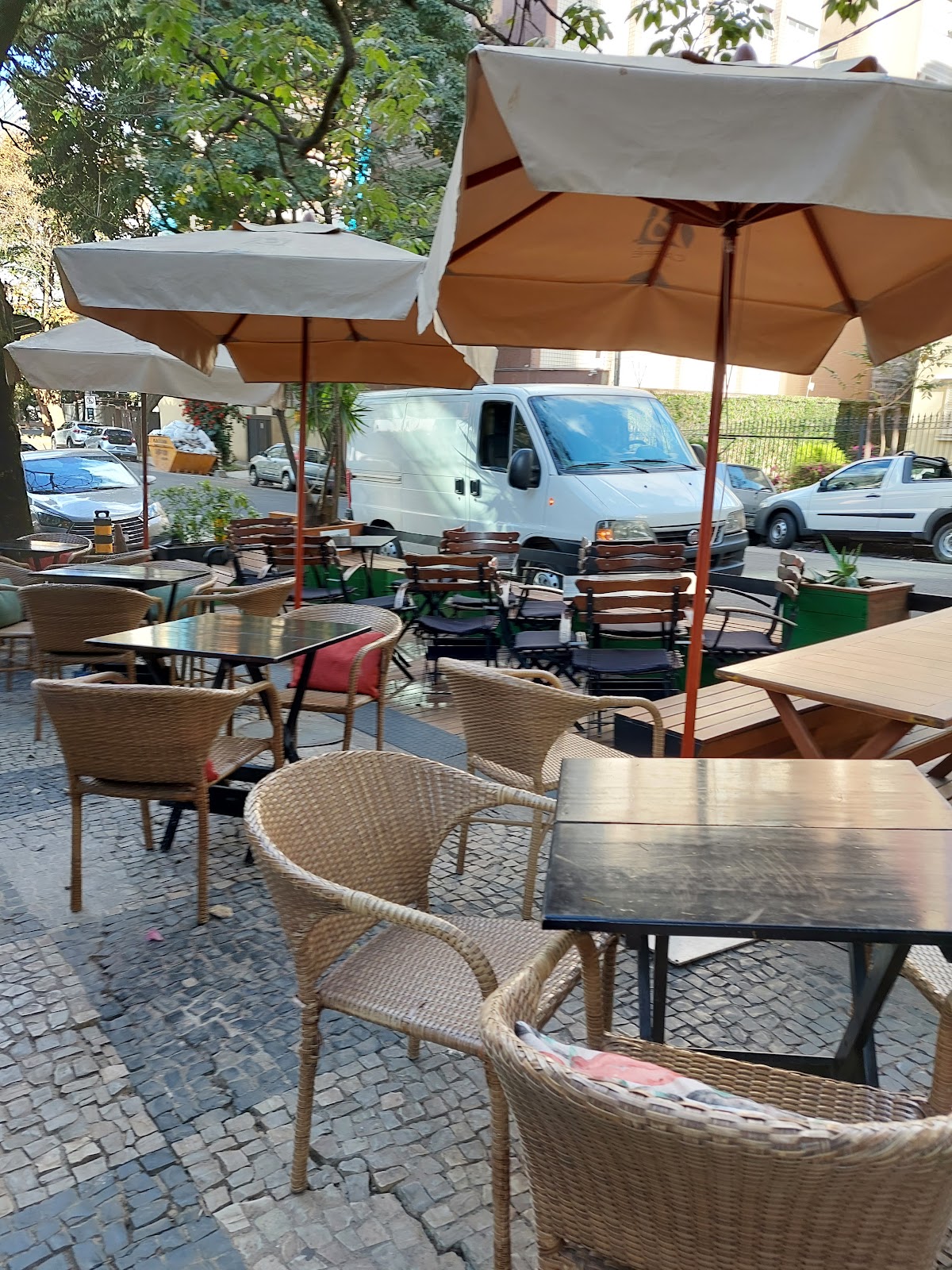 68 La Pizzeria