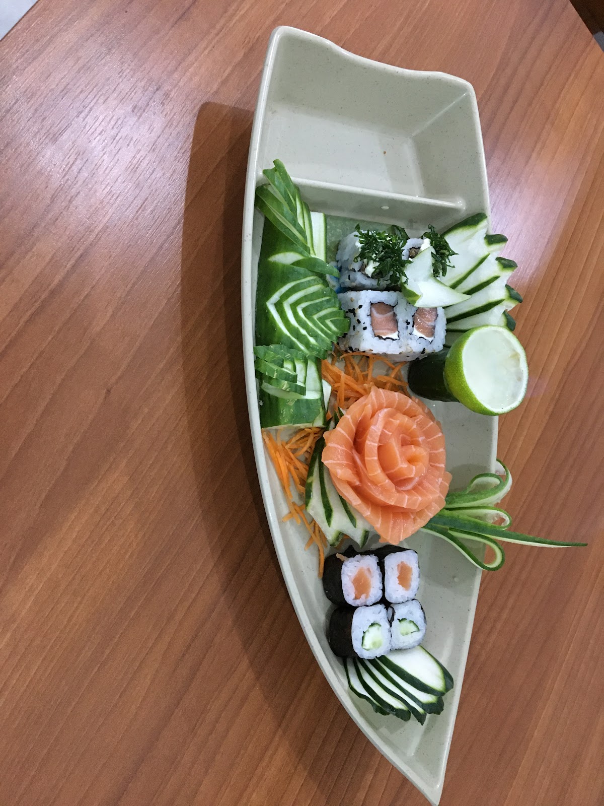 MADAM SUSHI RESTAURANTE