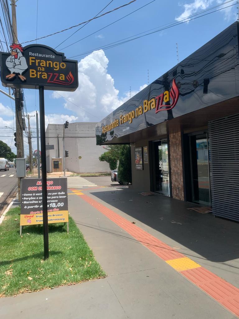 Frango na Brazza • Self-Service • Marmitex • Campo Grande