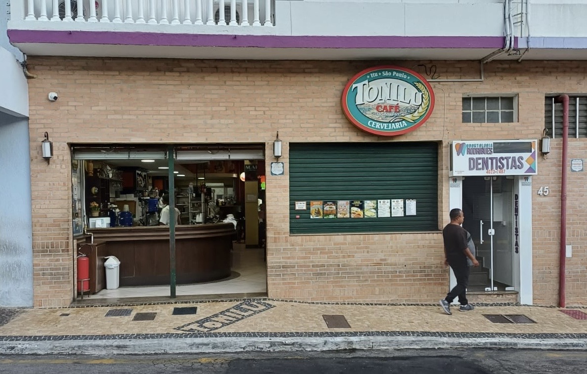 Restaurante Tonilu Café e Cervejaria