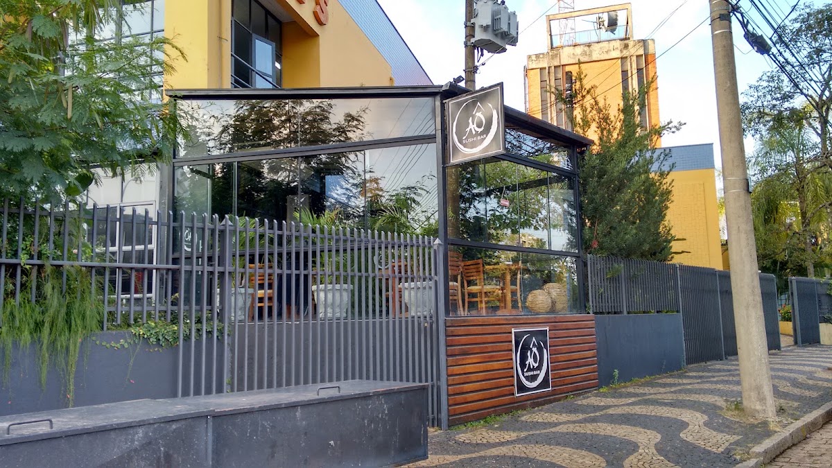 Aô Sushi Bar