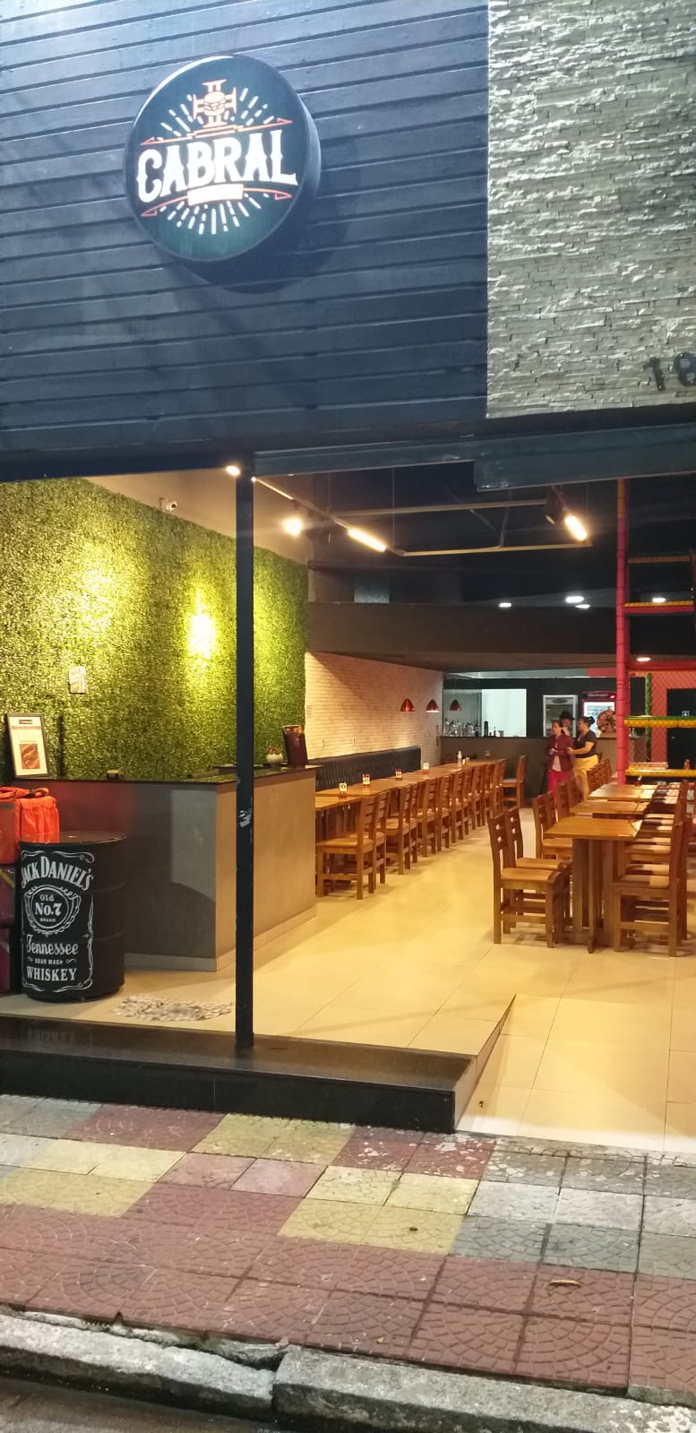Cabral Burger |Hamburgueria e Buffet de Hambúrguer em Eventos|Festas