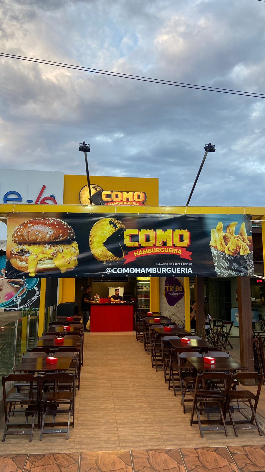 Como hamburgueria Valparaiso (GO)