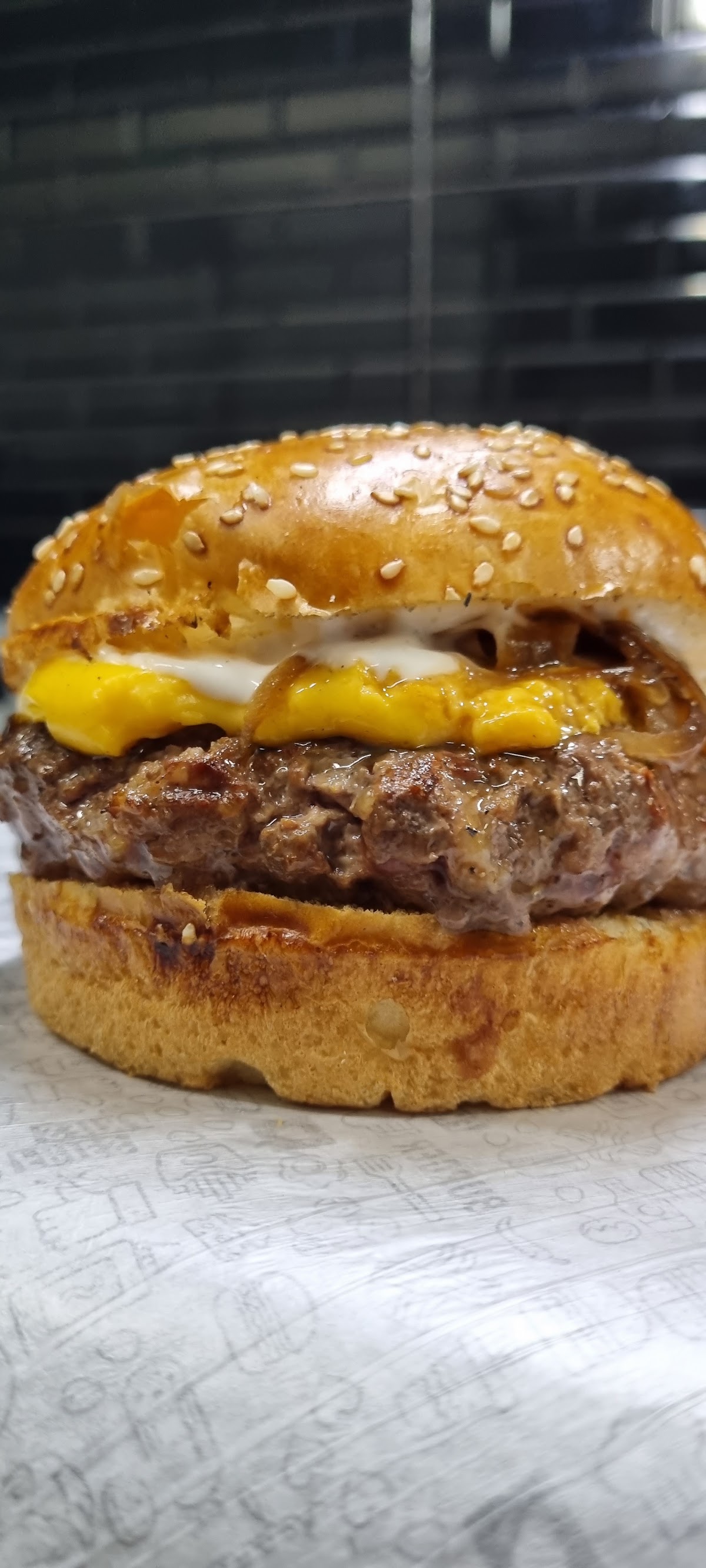 LA PARRILLA Meat & Burguer