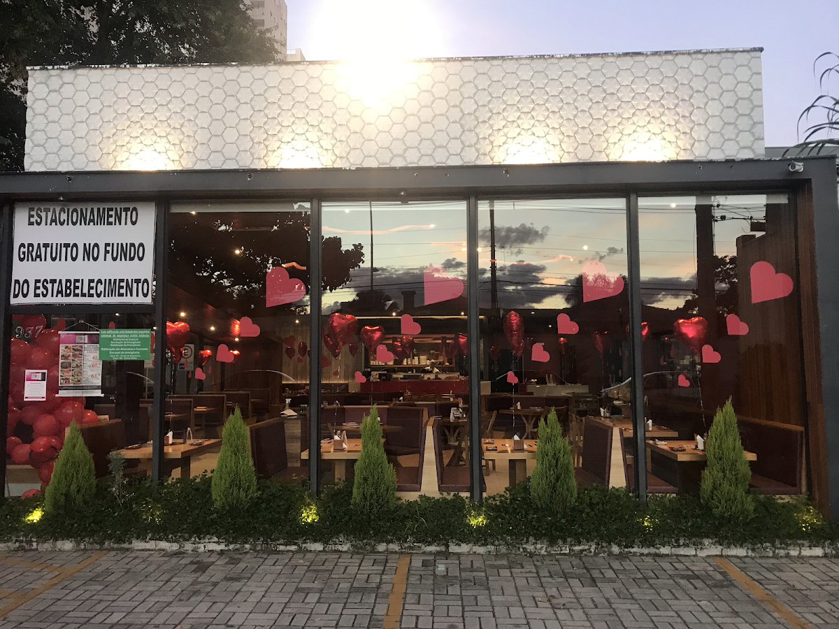 Yotsuia Sushi
