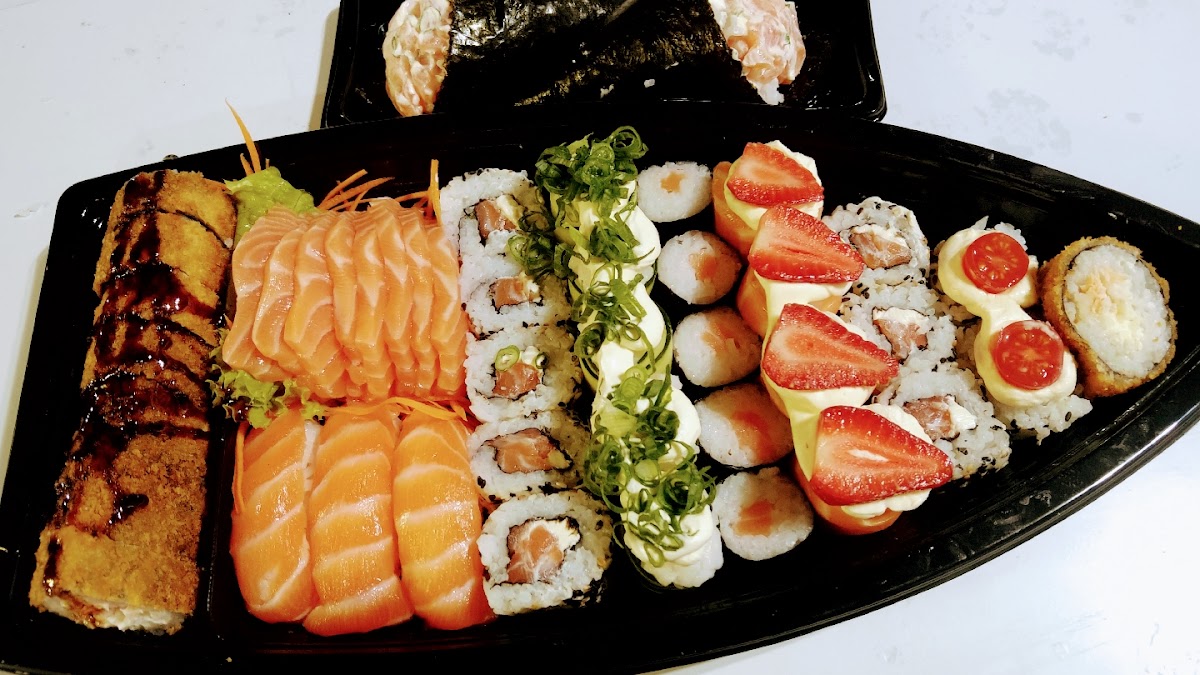 POLY SUSHI BAR