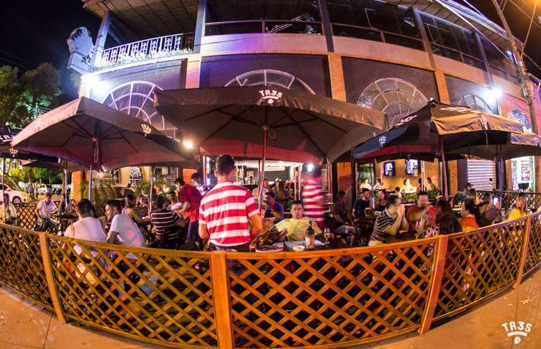 TR3S Steakhouse