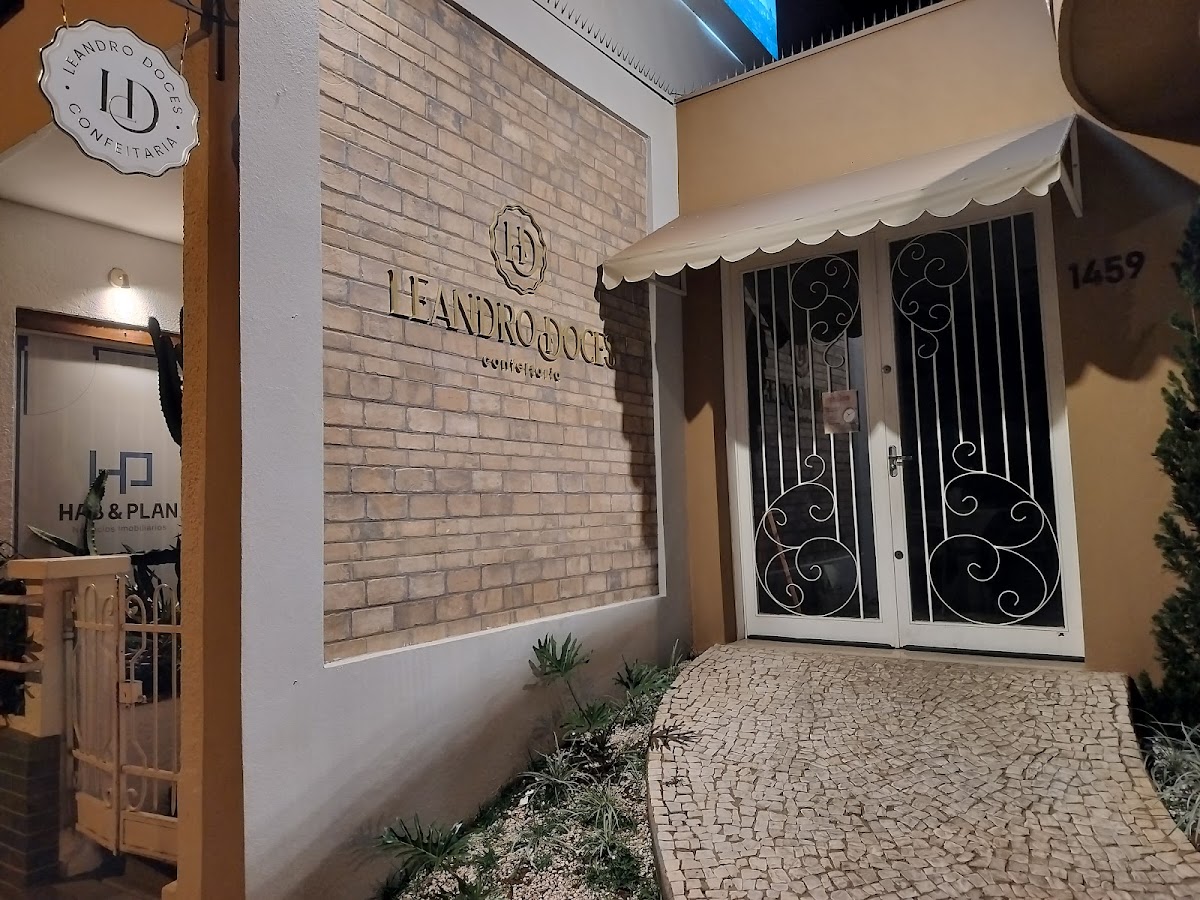LEANDRO DOCES CONFEITARIA