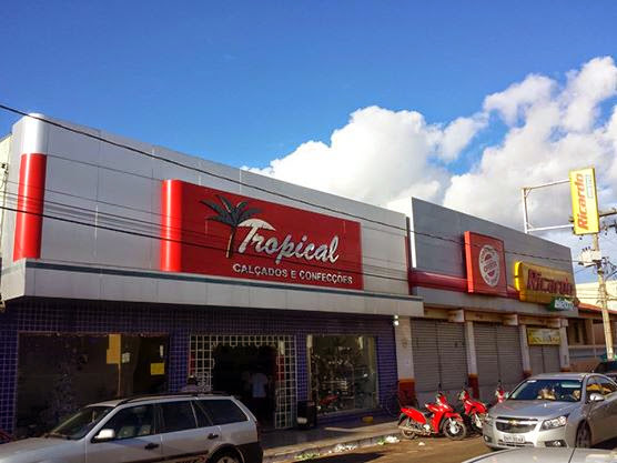 Tropical Calçados e Confecções