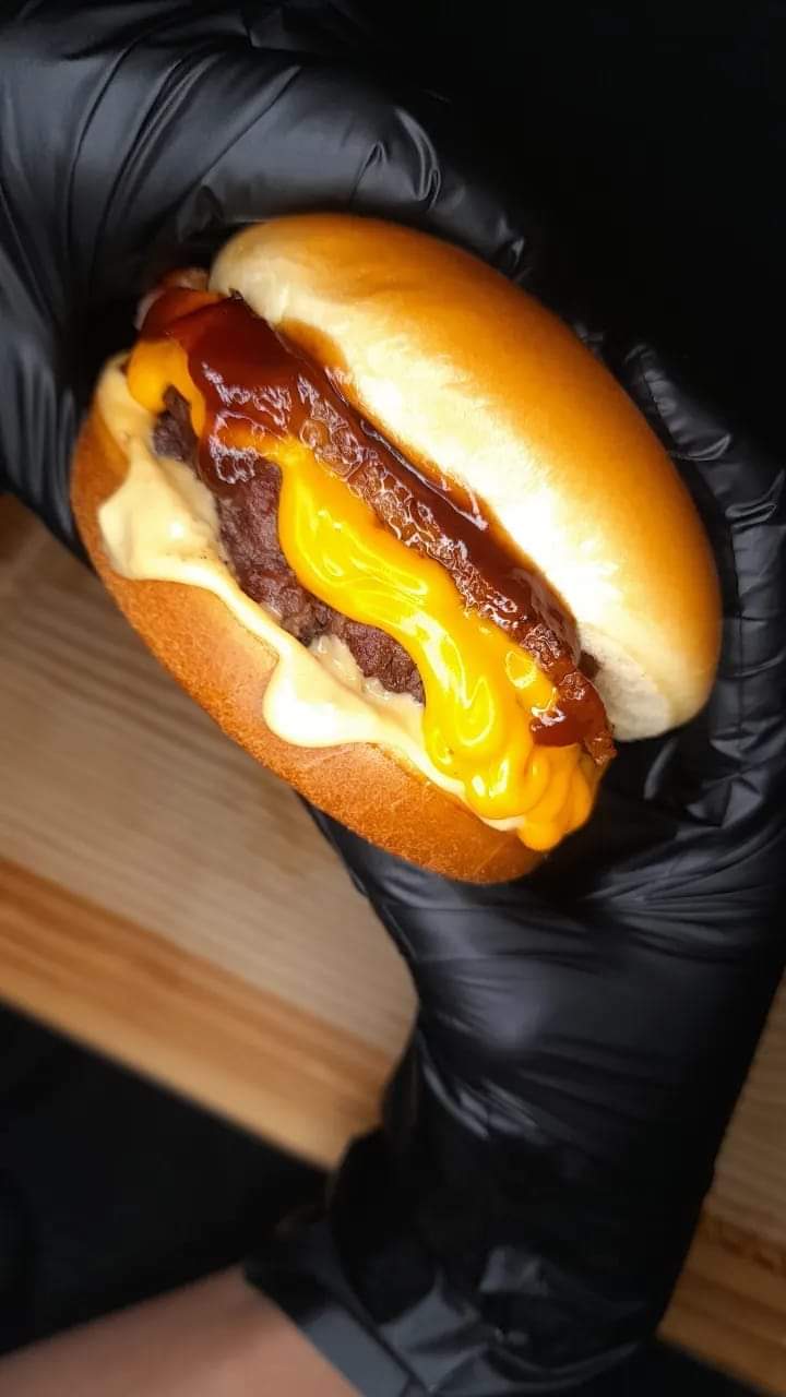 Hambugueria Rústic Burguer