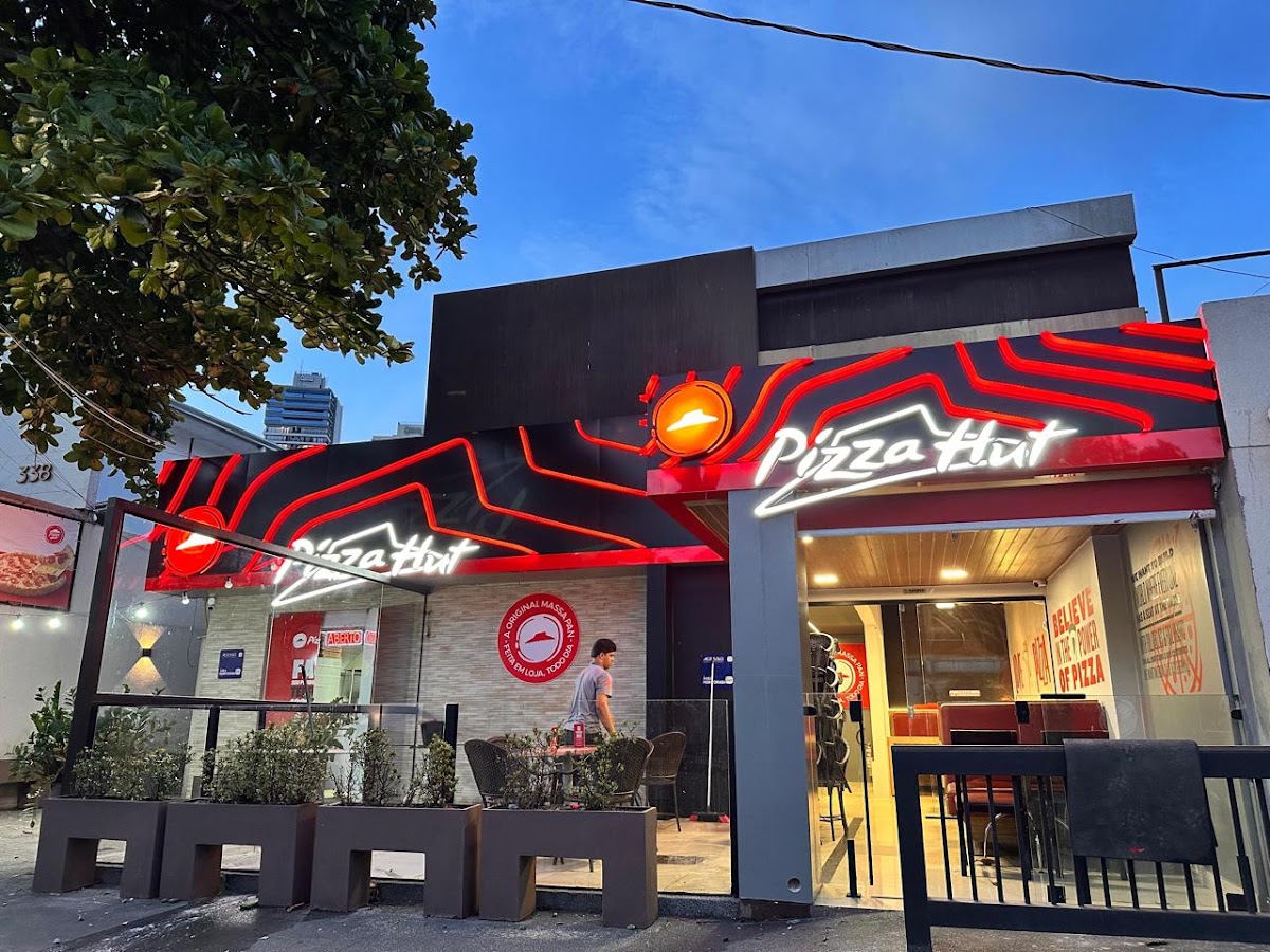 Pizza Hut