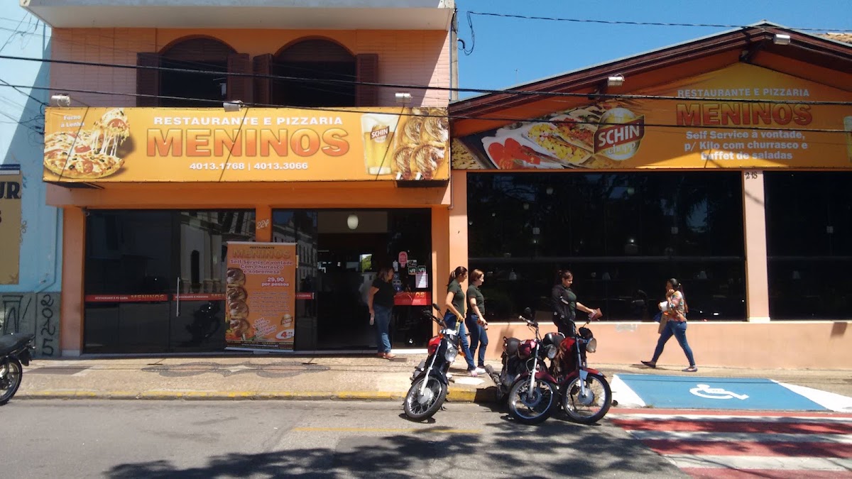 Restaurante e Pizzaria Meninos