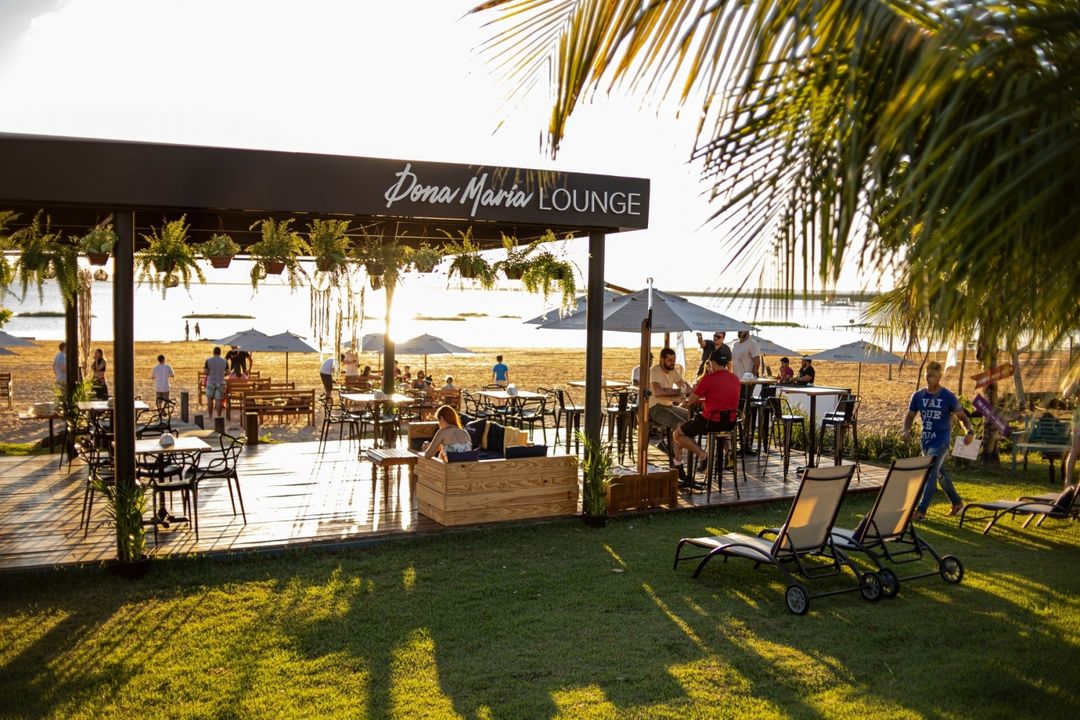 Dona Maria Lounge