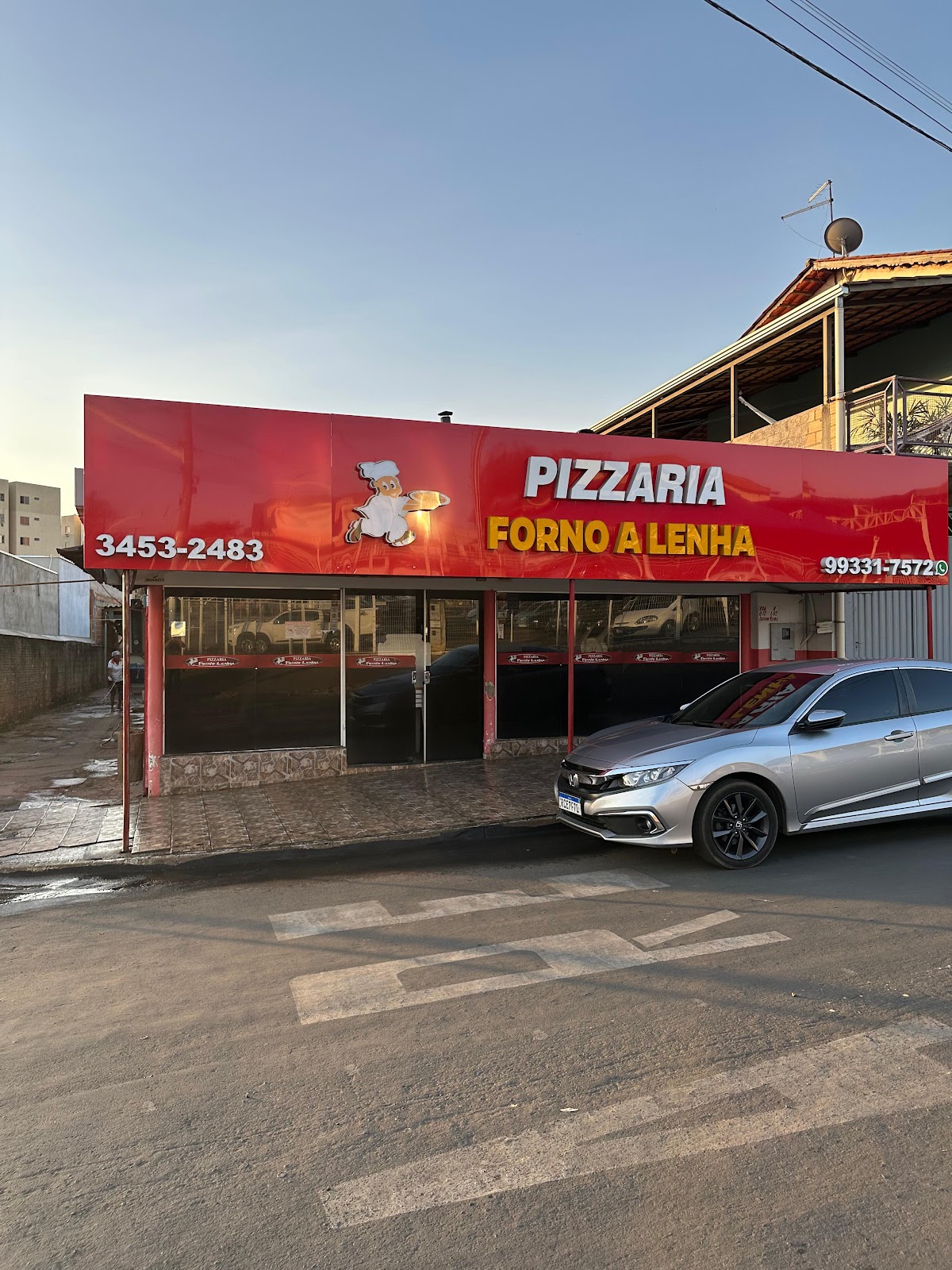 Pizzaria Forno A Lenha