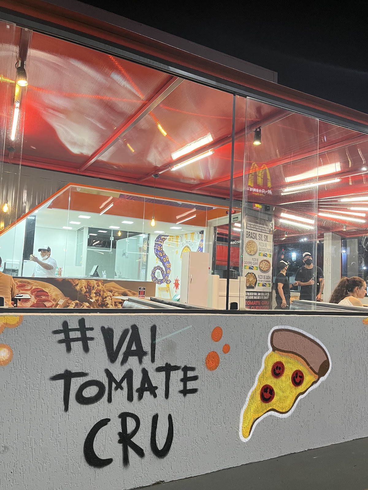 Tomate Cru Pizzaria