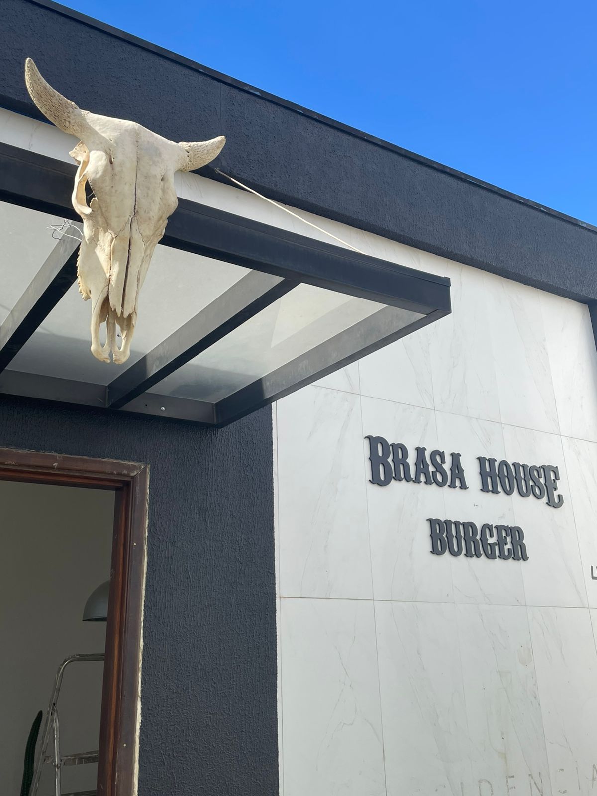 BRASA HOUSE BURGER
