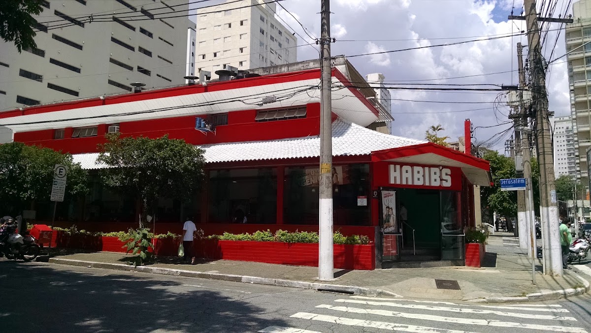 Habib's Afonso Braz