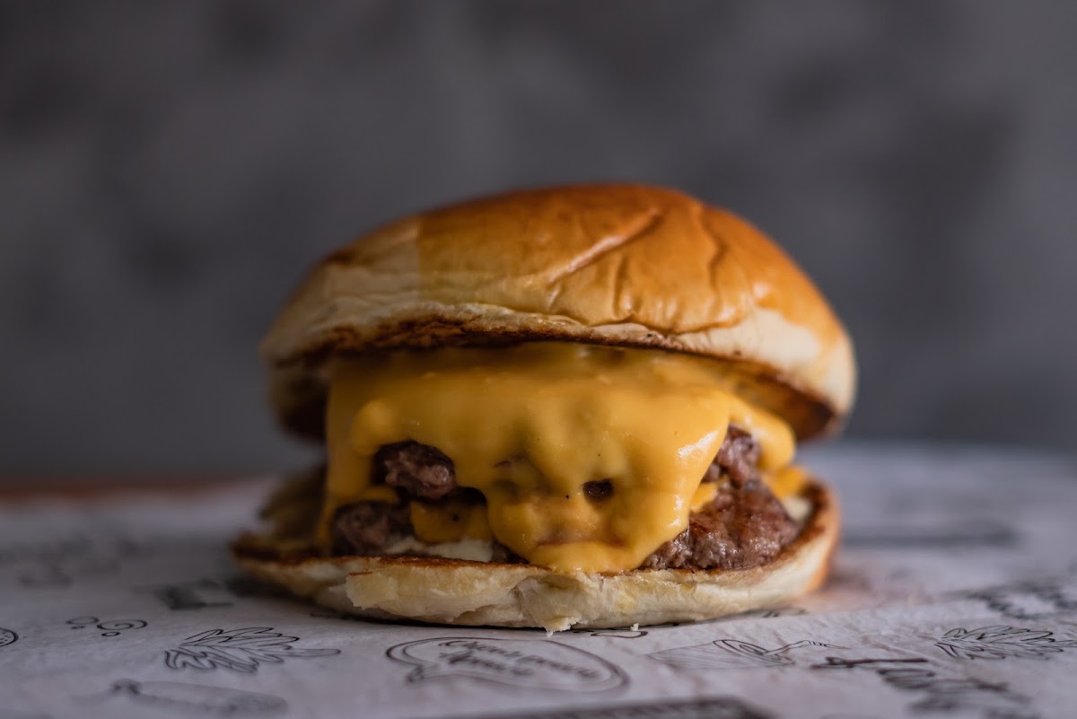Miguelitos Burger