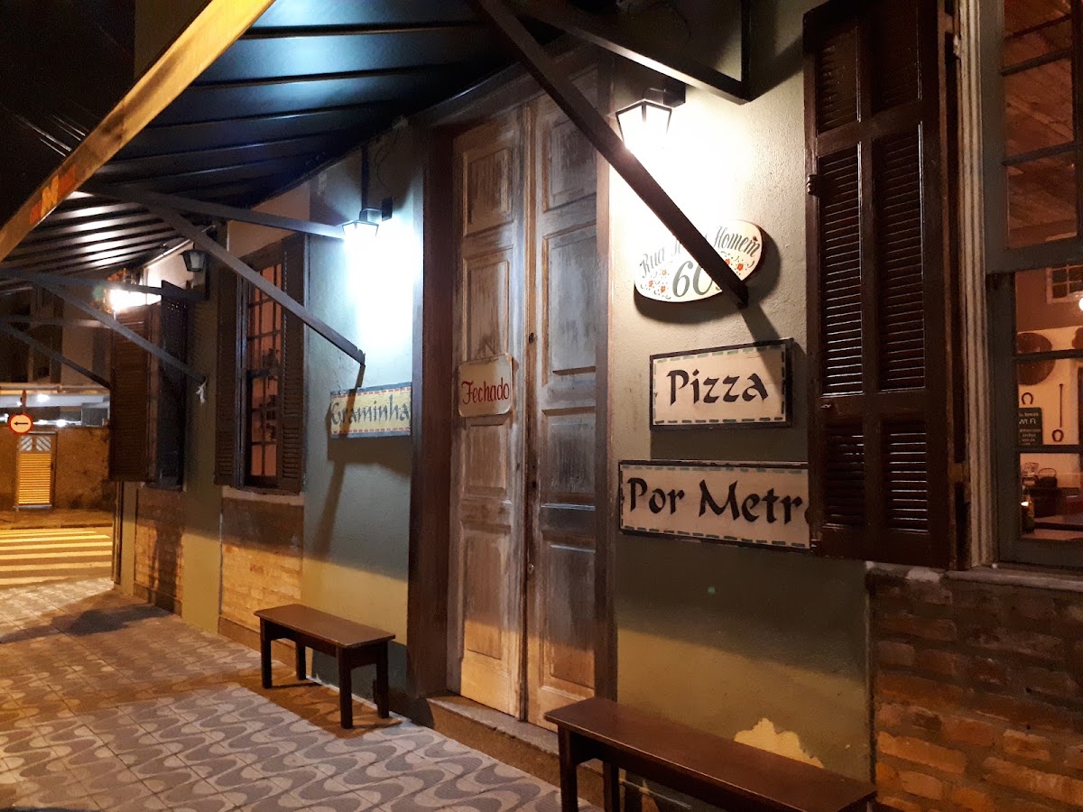 Graminha Pizzaria Santos