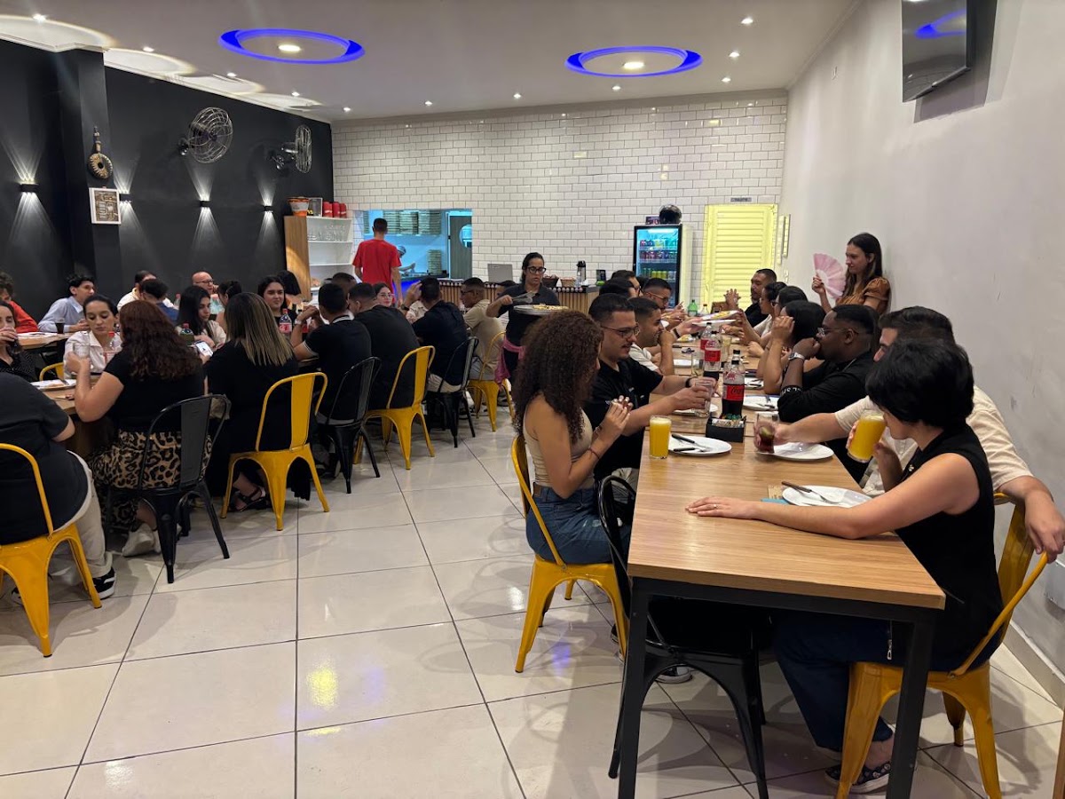 Pizzaria e Esfiharia Fênix - SP