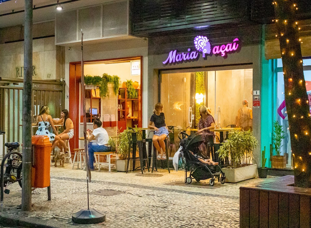 Maria Açaí Arpoador