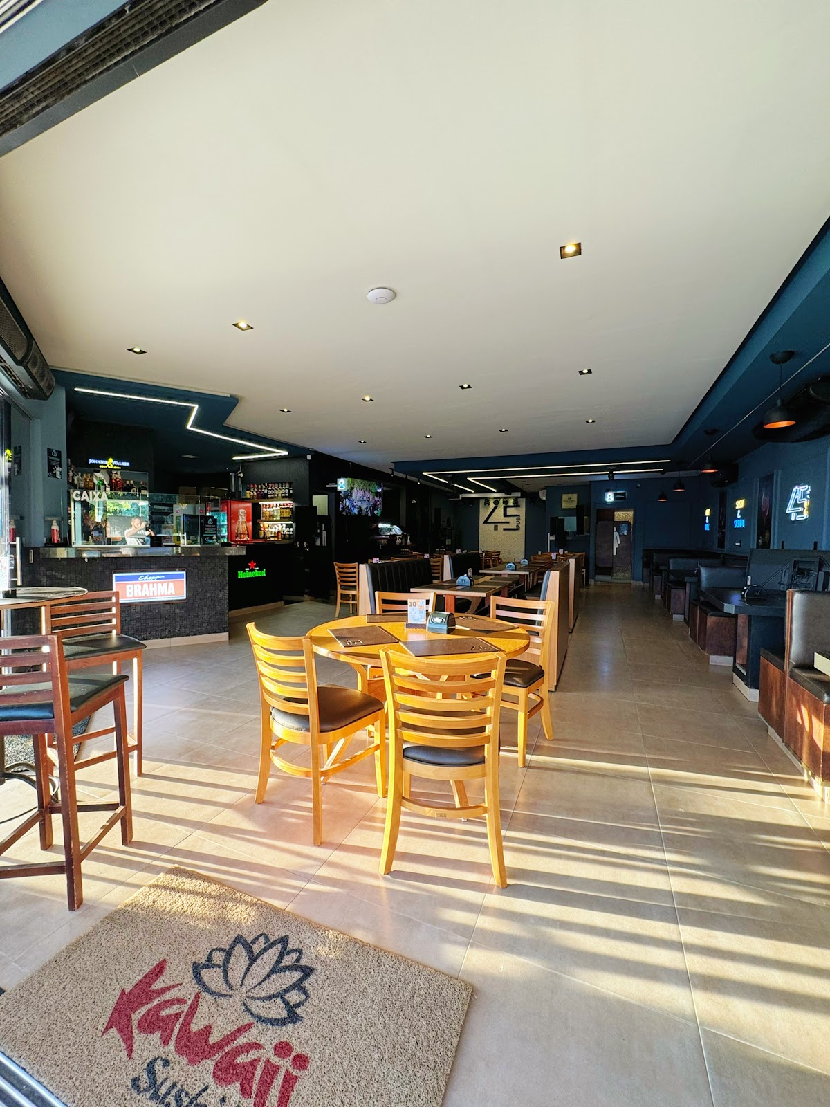 Pub 45 & Kawaii sushi bar