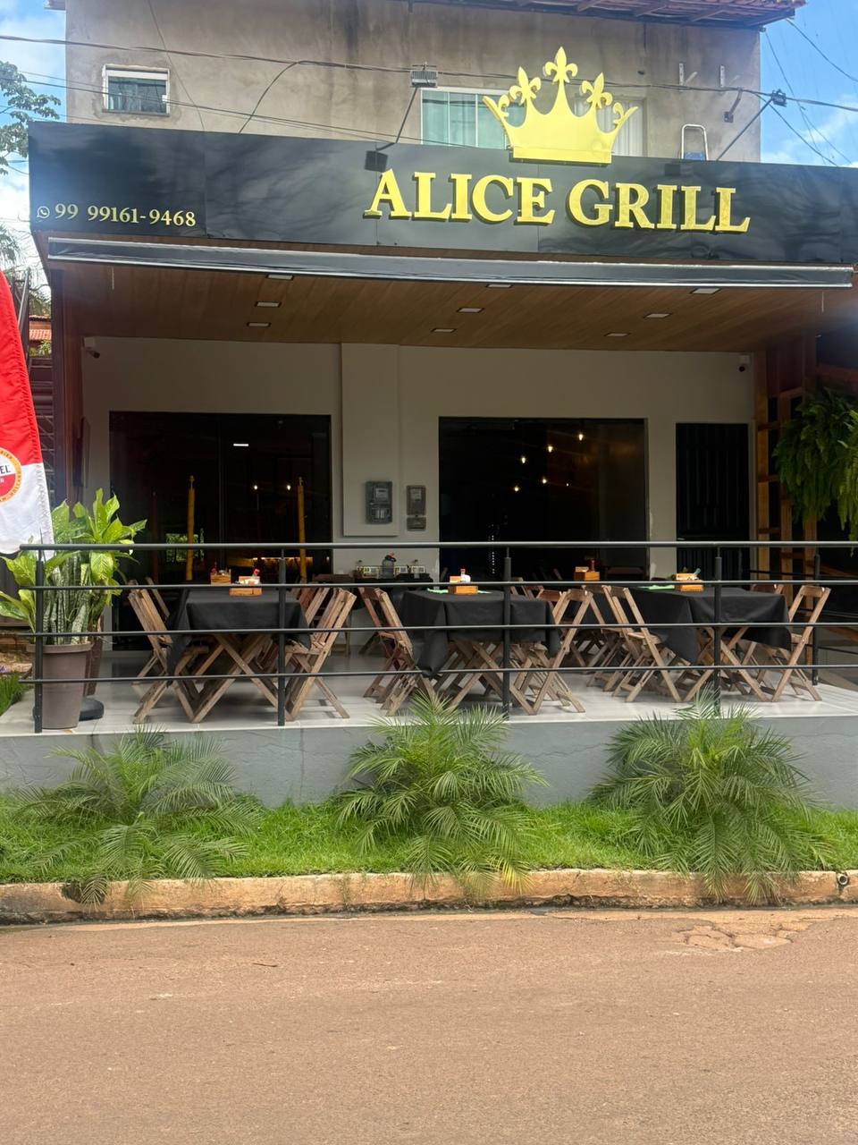 Alice Grill