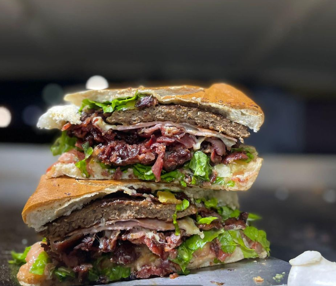 PITBURGUER LANCHES PORTO FERREIRA