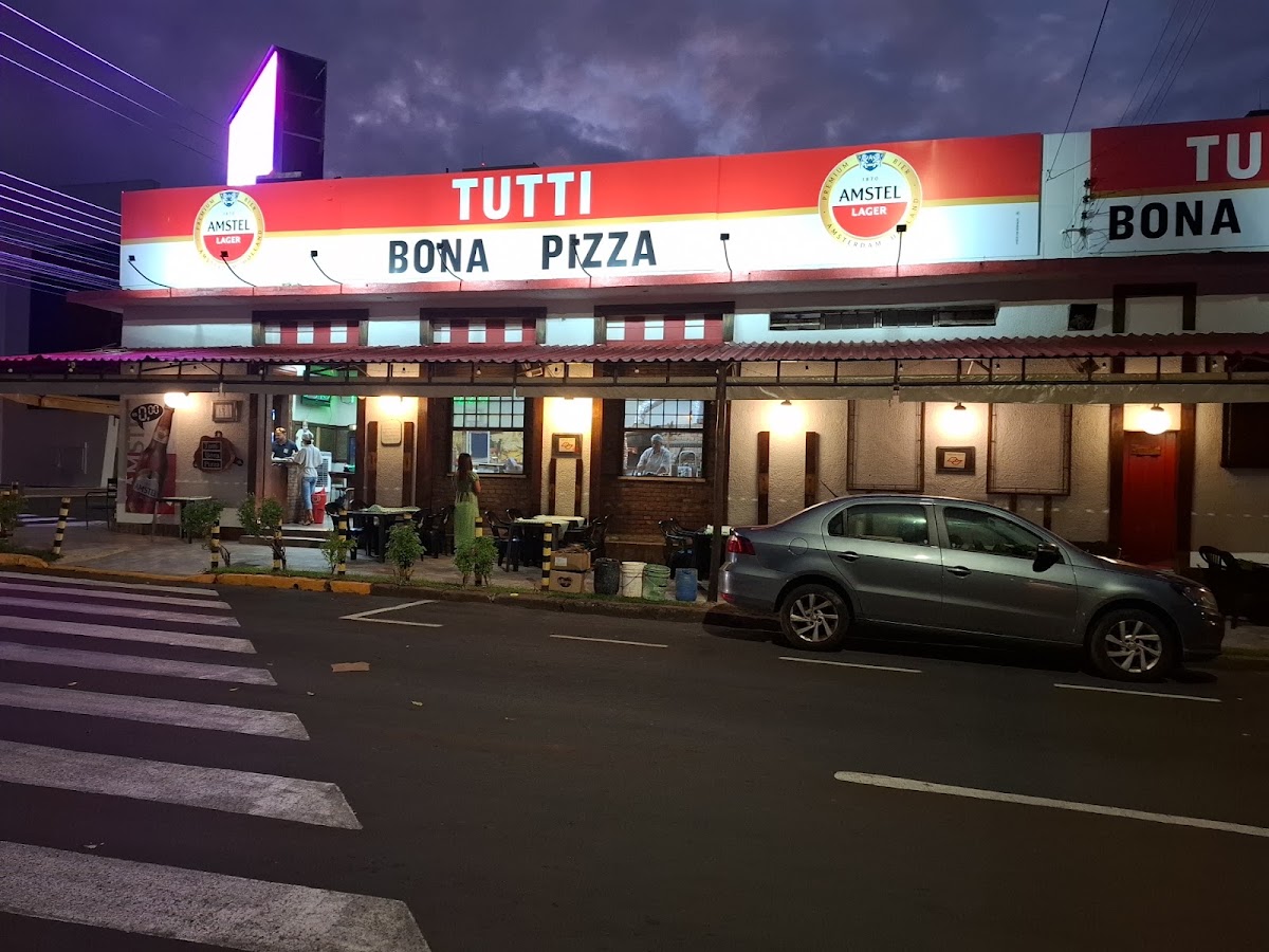 Tutti Bona Pizza