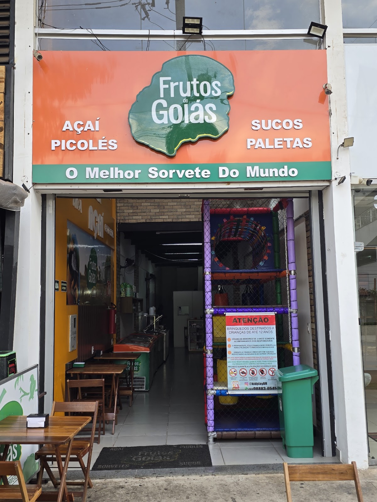 Frutos De Goiás Buritis