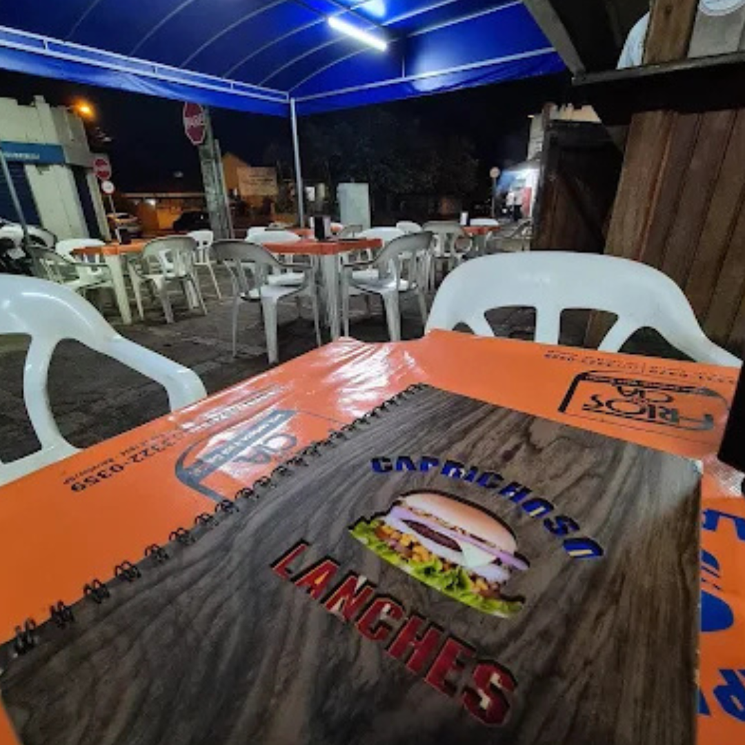 CAPRICHOSO LANCHES