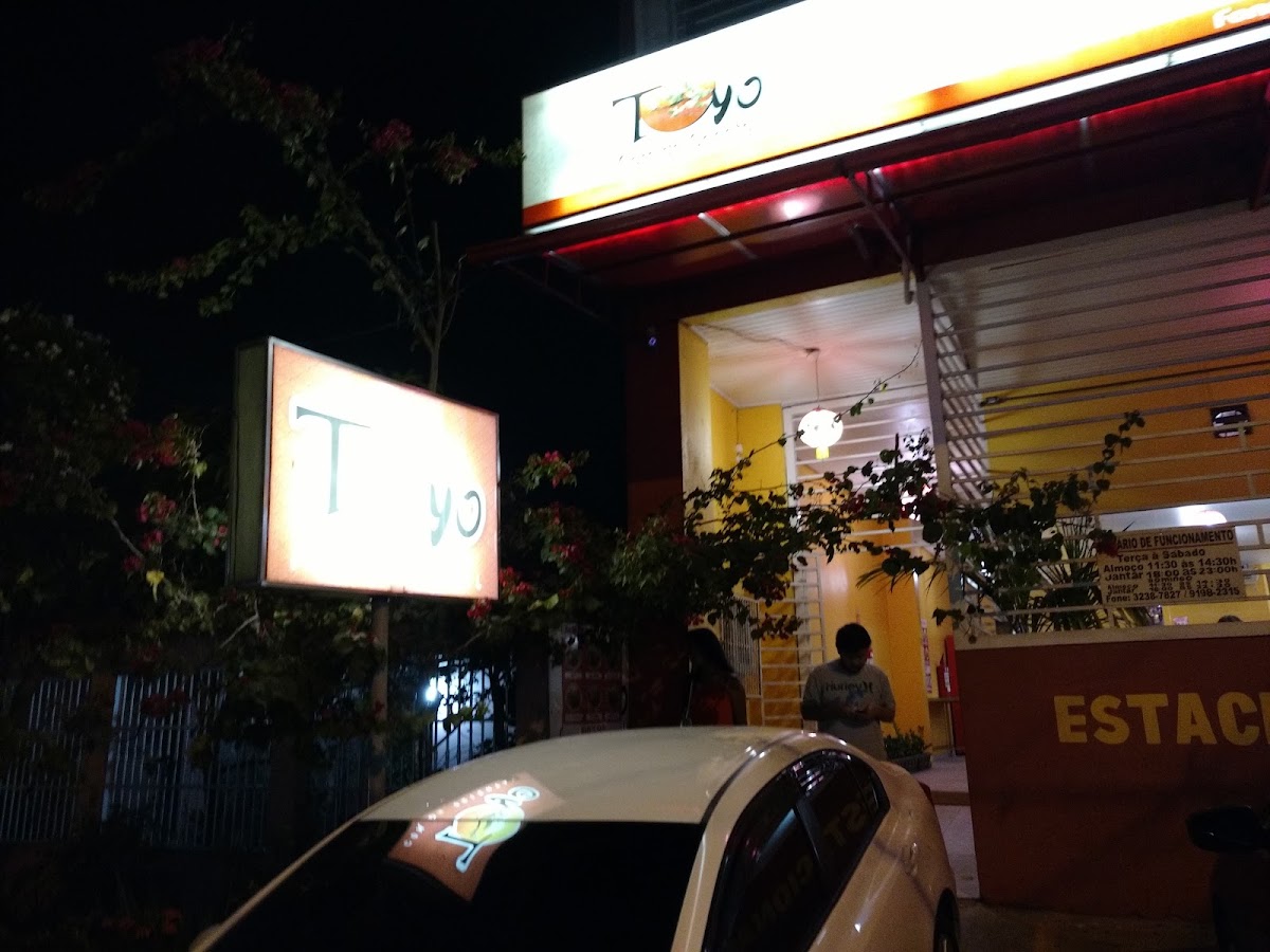 Toyo Comida Oriental