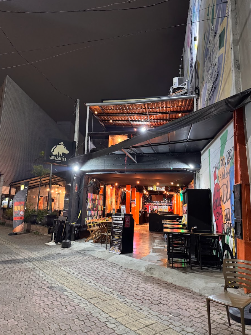 Wall Street | Bar