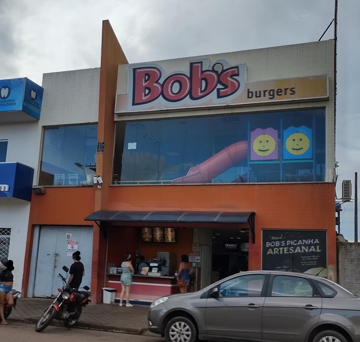 Bob's Burger - Rua Porto Velho